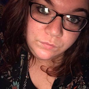 Meet your Posher, Oleta